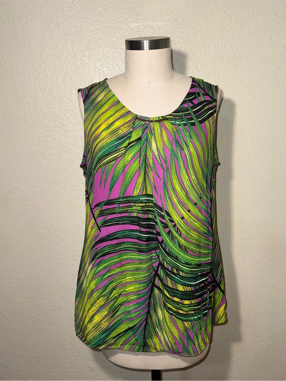 Worthington Tropical Palm Leaf Sleeveless Blouse Medium Vacation Resort
